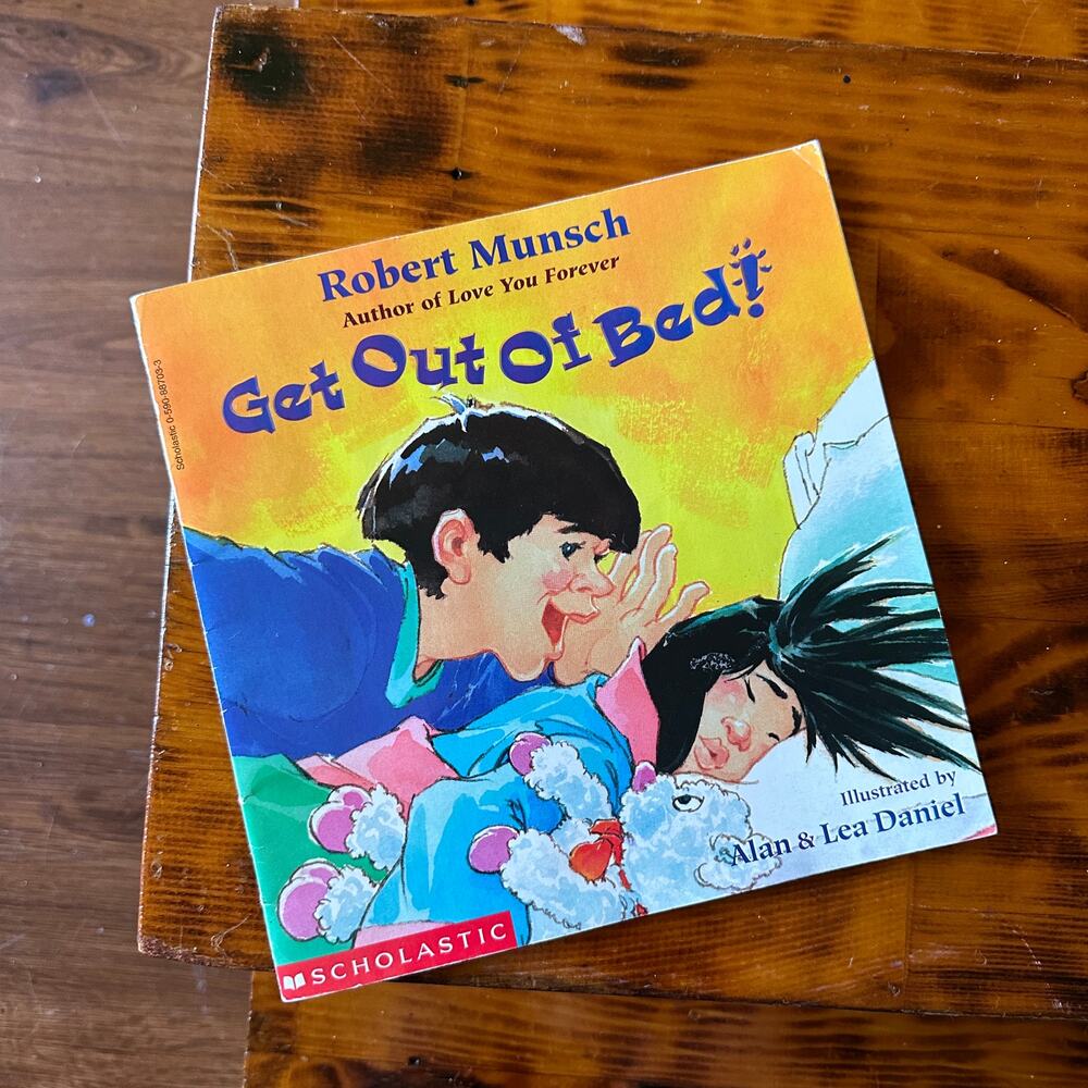 Vintage 1998 Scholastic Get Out Of Bed! Paperback Book